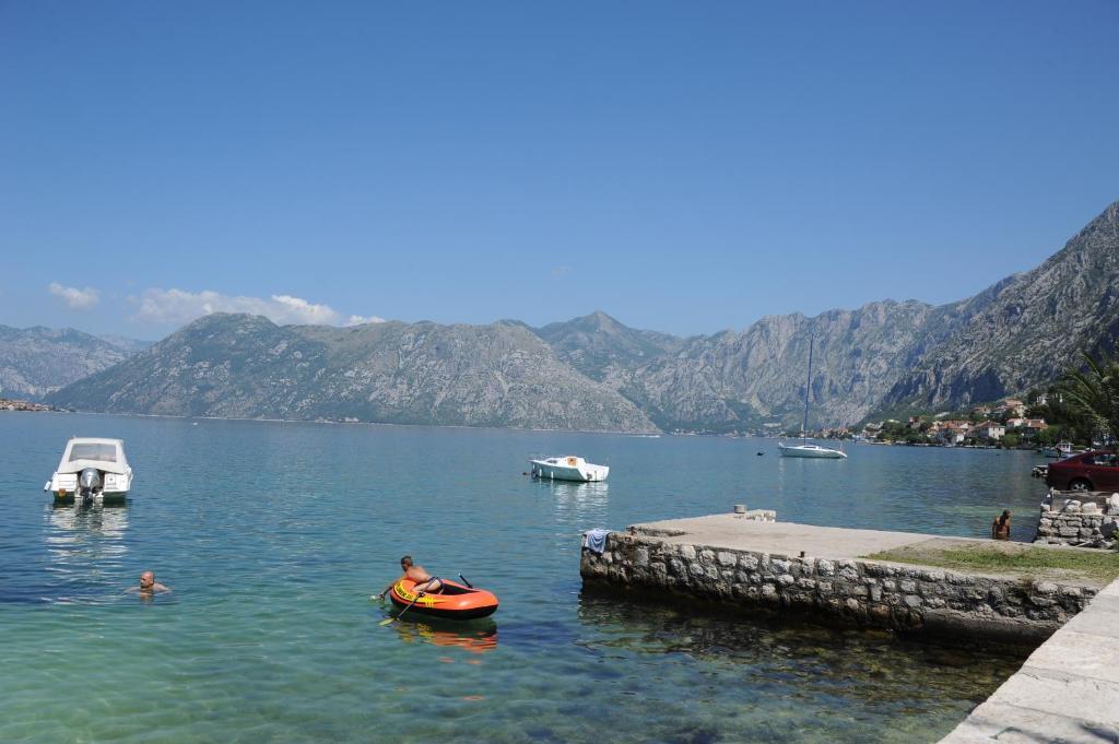 Apartments Popovic 2 Kotor Luaran gambar
